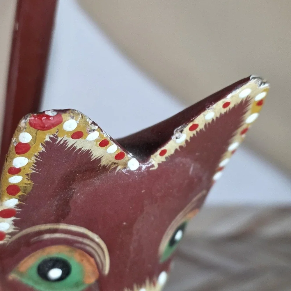 Vintage Hand Carved/Painted Wooden Cat Statue 21